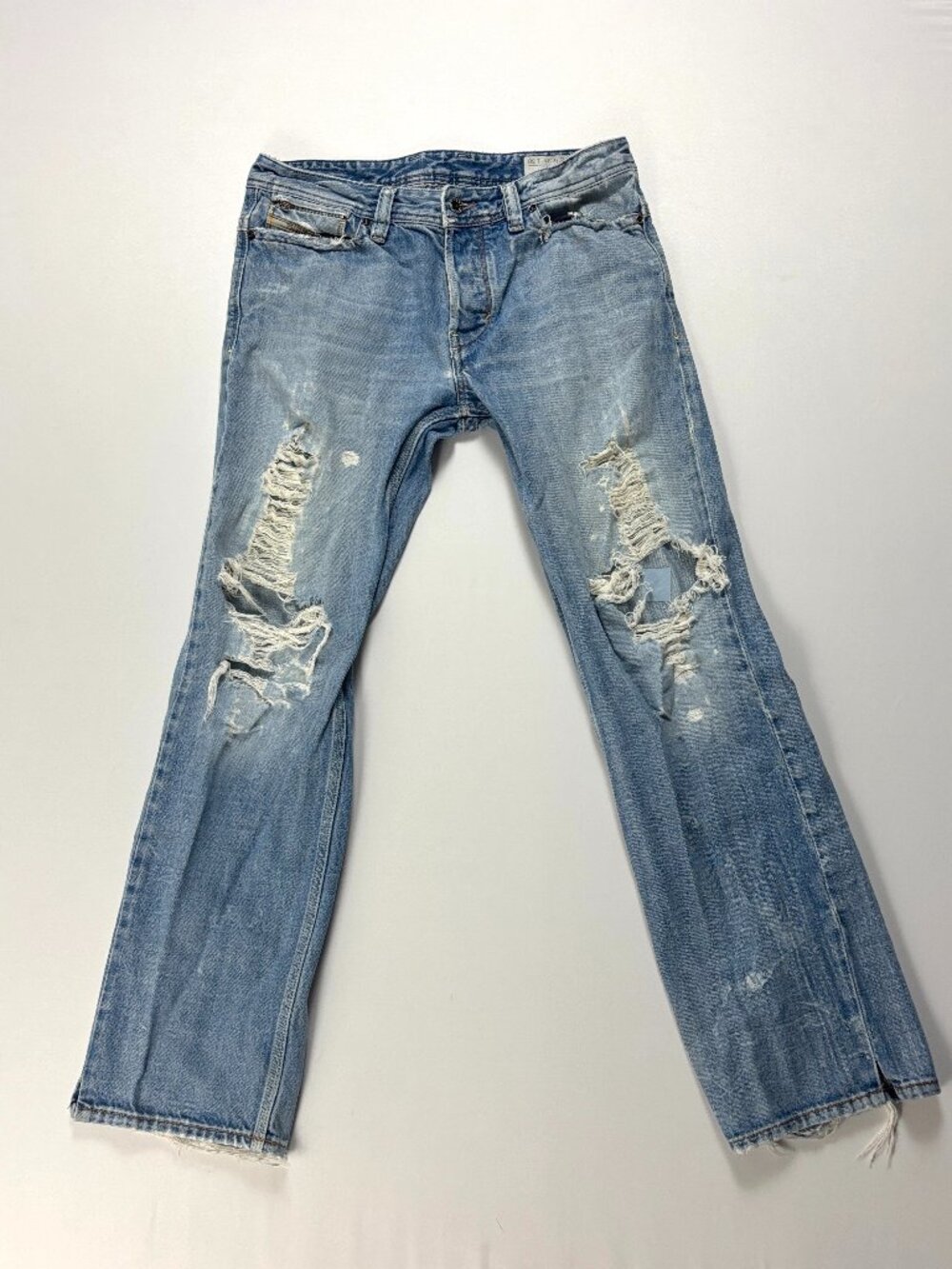 Diesel Industry Mens Distressed Jeans Light Blue Sz 33x31 (Tag 31) Pants Made In